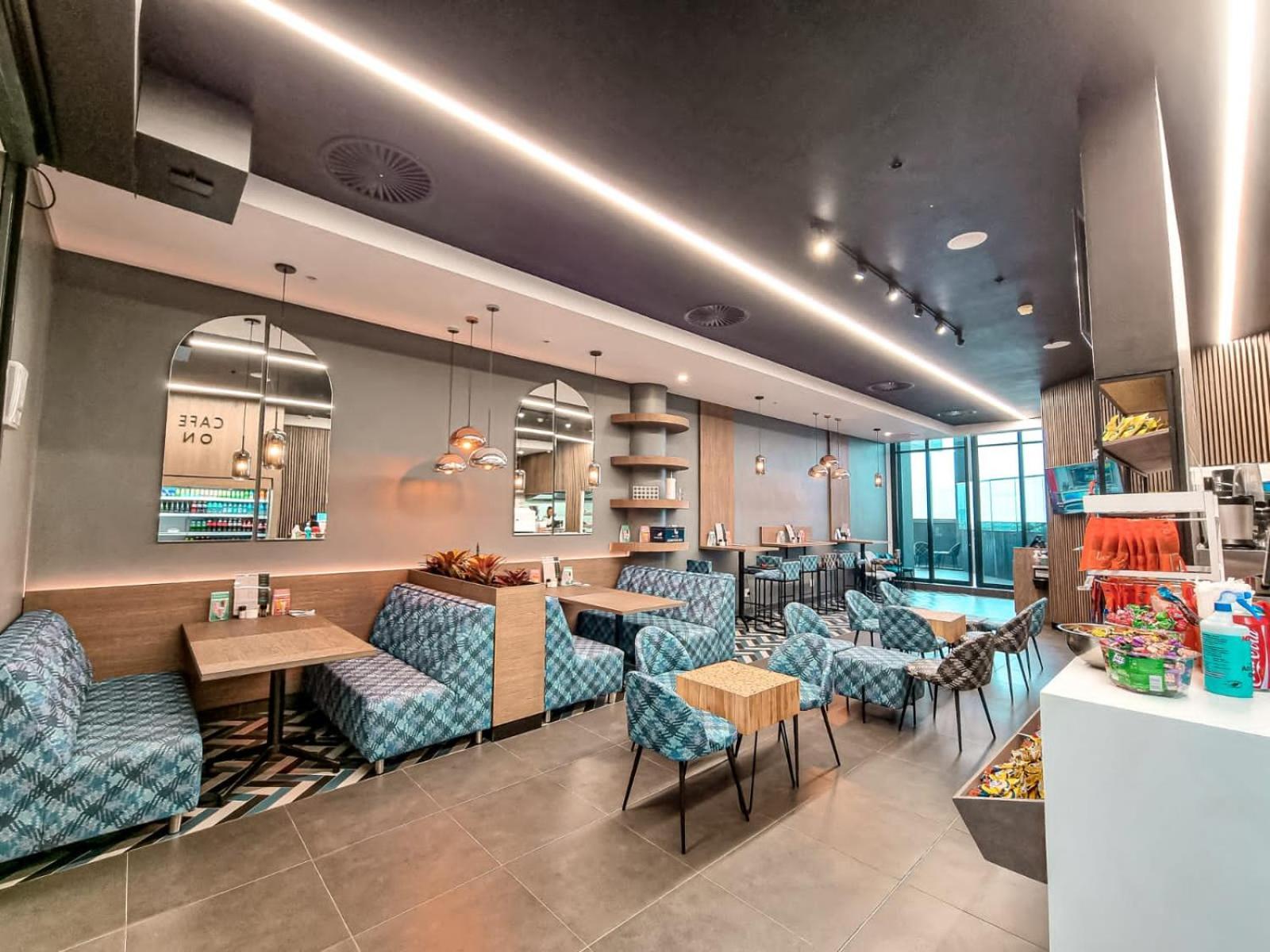 Reserved Suites Illovo Йоханесбург Екстериор снимка